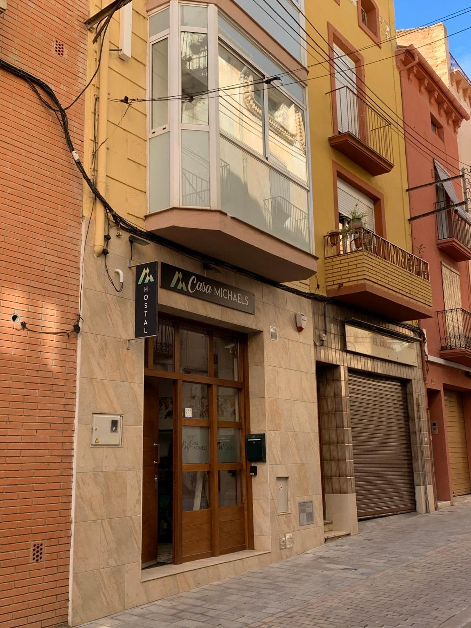 Hostal Casa Michaels Mora d'Ebre Exterior photo